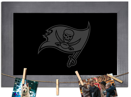 Tampa Bay Buccaneers 1016-Blank Chalkboard with frame & clothespins