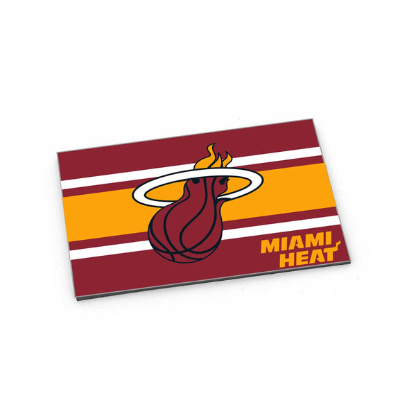 MIAMI HEAT STRIPED MAGNET