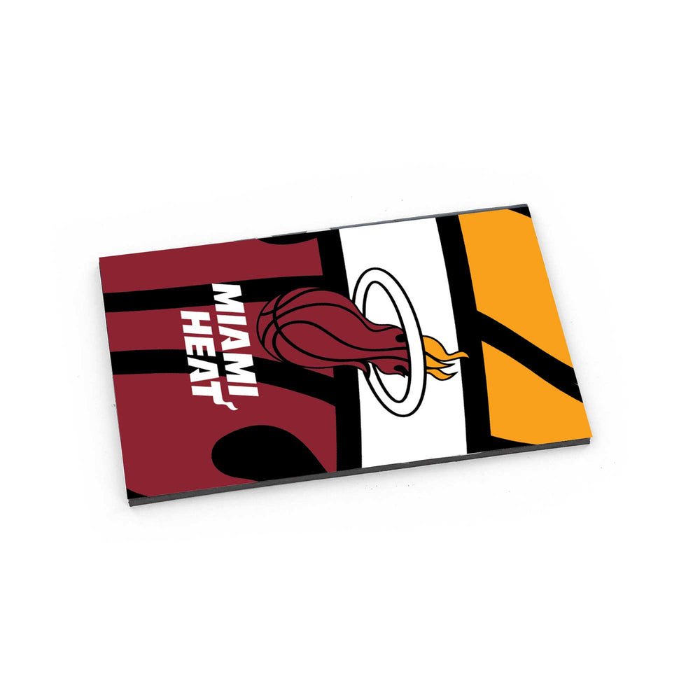 MIAMI HEAT DYNAMIC MAGNET
