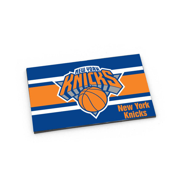 NEW YORK KNICKS STRIPED MAGNET