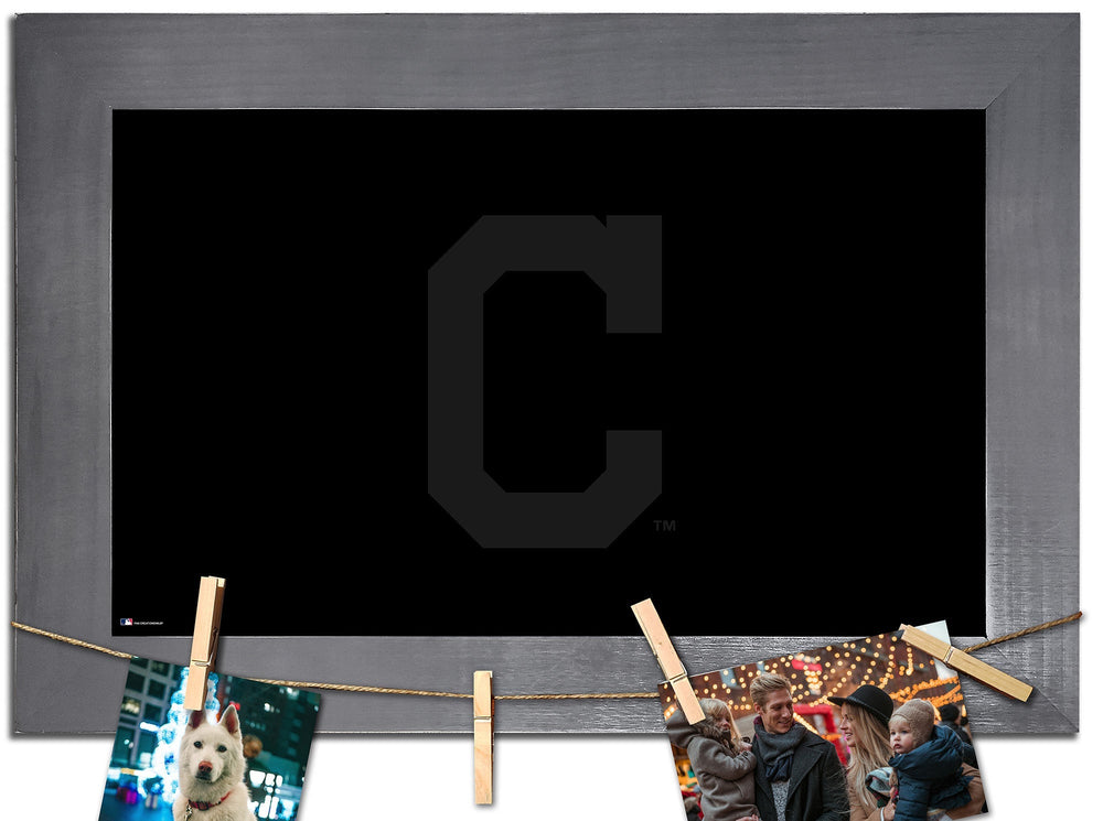 Cleveland Indians 1016-Blank Chalkboard with frame & clothespins