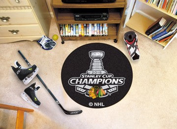 Wholesale-Chicago Blackhawks 2015 Stanley Cup Champions Hockey Puck Mat NHL Accent Rug - Round - 27" diameter SKU: 18257